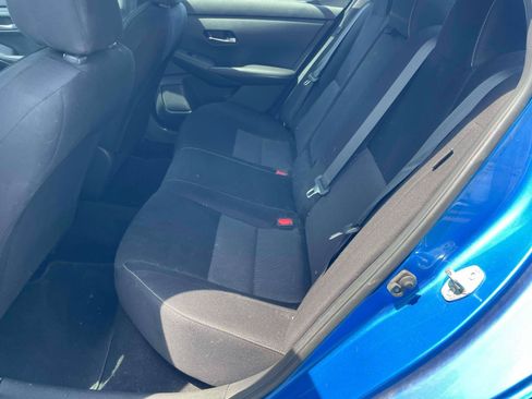 Used 2021 Nissan Sentra SV FWD image 15