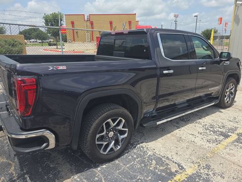 Certified 2025 GMC Sierra 1500 SLT AWD/4WD image 2