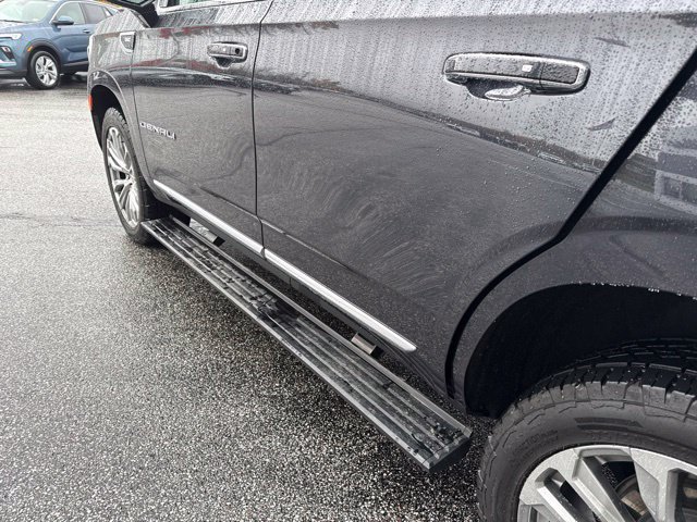 Certified 2023 GMC Yukon Denali AWD/4WD image 11