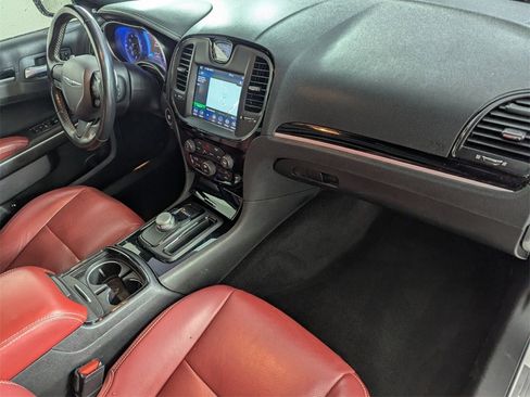 Certified 2021 Chrysler 300 S w/ S Model Appearance Package image 33