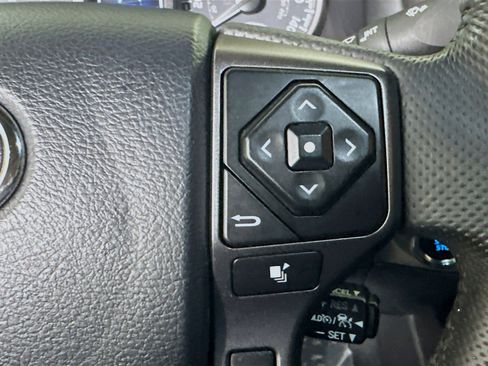 Used 2023 Toyota Tacoma TRD Sport image 17