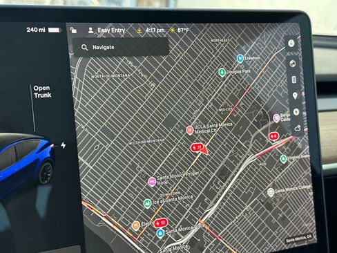 Used 2021 Tesla Model Y Long Range image 21