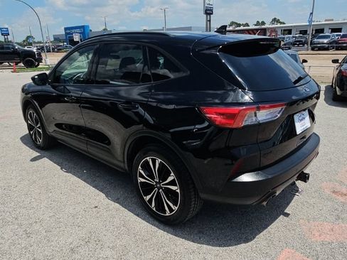 Used 2022 Ford Escape SEL w/ SEL Stealth AWD Package image 5