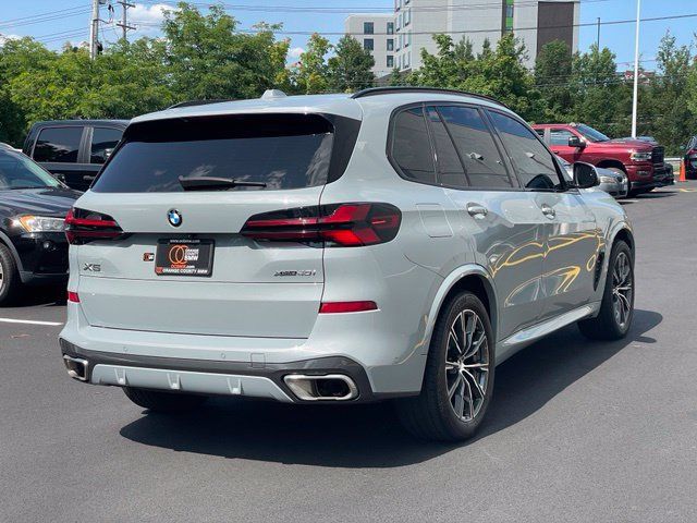 Certified 2024 BMW X5 xDrive40i w/ M Sport Package AWD/4WD image 4