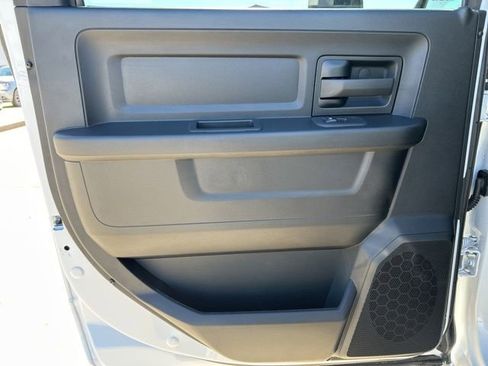 New 2026 RAM 2500 Tradesman AWD/4WD image 18