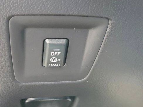 Used 2003 Ford Thunderbird Deluxe RWD image 26