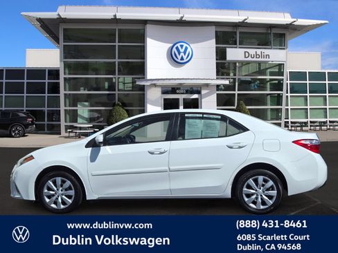 Used 2015 Toyota Corolla LE w/ Body Protection Package #2 FWD image 7