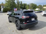Used 2019 Jeep Cherokee Latitude Plus image 3