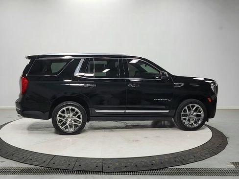 Used 2021 GMC Yukon Denali w/ Denali Ultimate Package AWD/4WD image 8