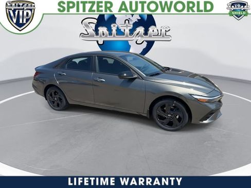 New 2026 Hyundai Elantra Sport FWD image 10