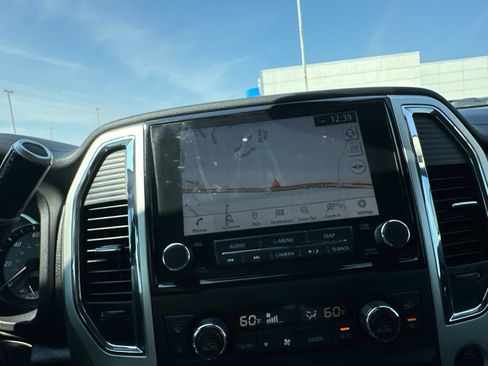 Used 2020 Nissan Titan SV w/ SV Convenience Package AWD/4WD image 59