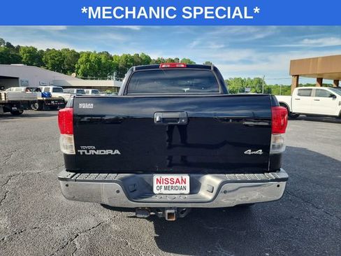 Used 2011 Toyota Tundra Limited w/ Platinum Pkg AWD/4WD image 4