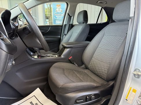 Used 2020 Chevrolet Equinox LT AWD/4WD image 8