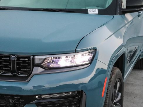 New 2026 Jeep Grand Cherokee Limited AWD/4WD image 5