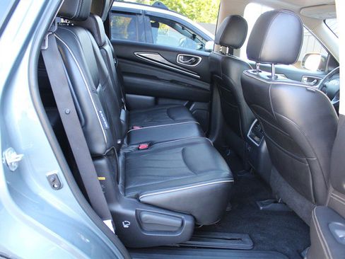 Used 2018 INFINITI QX60 AWD w/ Premium Plus Package w/ Premium Plus Package image 29