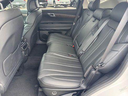 Used 2024 Genesis GV80 2.5T image 11