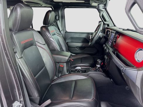 Used 2019 Jeep Wrangler Unlimited Rubicon AWD/4WD image 26