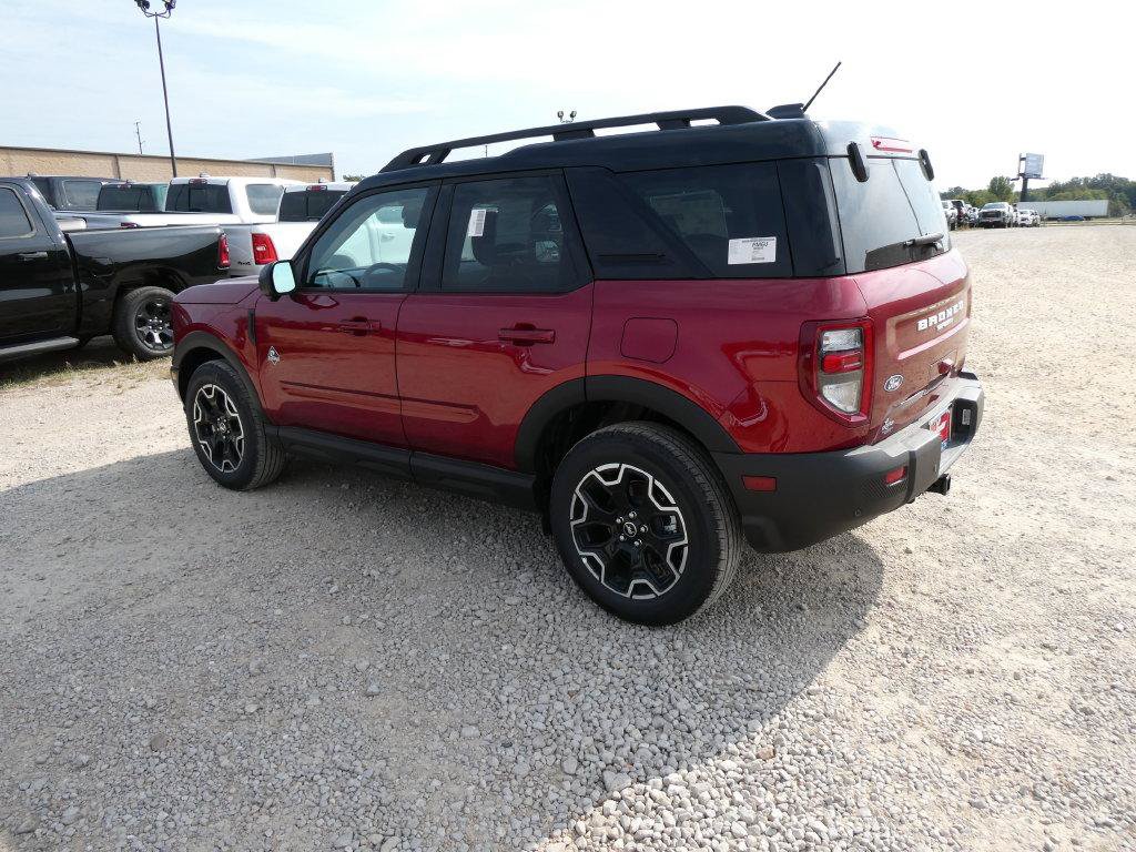 New 2026 Ford Bronco Sport Outer Banks w/ Outer Banks Tech Package+ AWD/4WD image 8