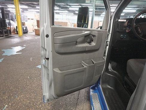 Used 2014 Chevrolet Express 3500 w/ Shuttle Bus Package image 6