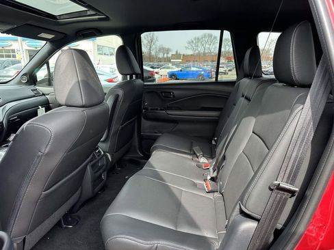Certified 2023 Honda Passport EX-L image 9