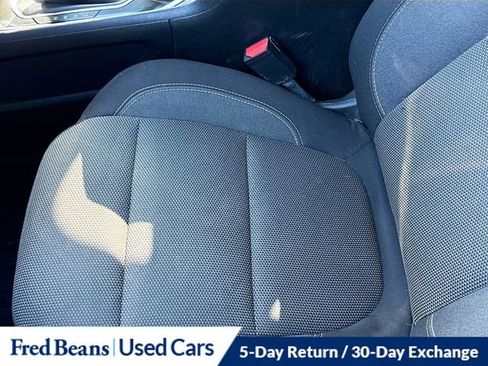 Used 2020 Chevrolet Traverse LT image 18