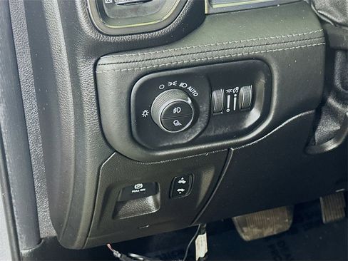 Used 2019 RAM 1500 Limited image 22