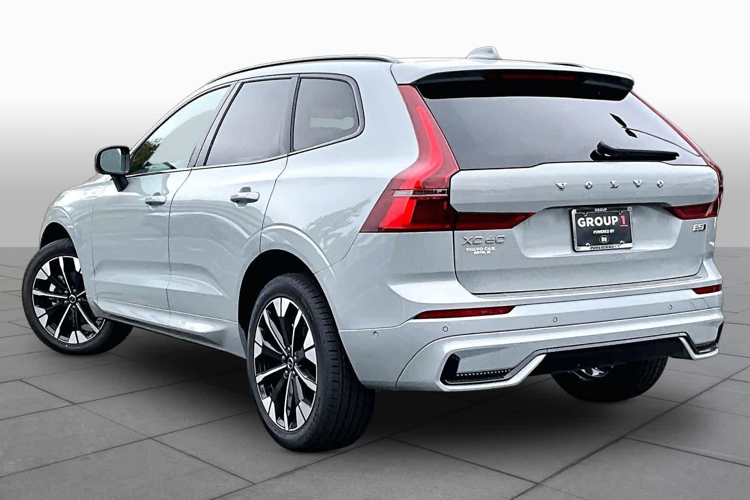 New 2026 Volvo XC60 B5 Plus w/ Protection Package Premier AWD/4WD image 3