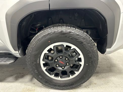 Used 2025 Toyota 4Runner TRD Off-Road image 63