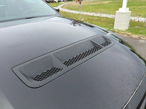 Used 2011 Ford Mustang Shelby GT500 w/ SVT Performance Pkg image 4