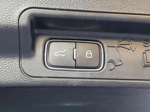 Certified 2023 Ford Explorer XLT AWD/4WD image 47