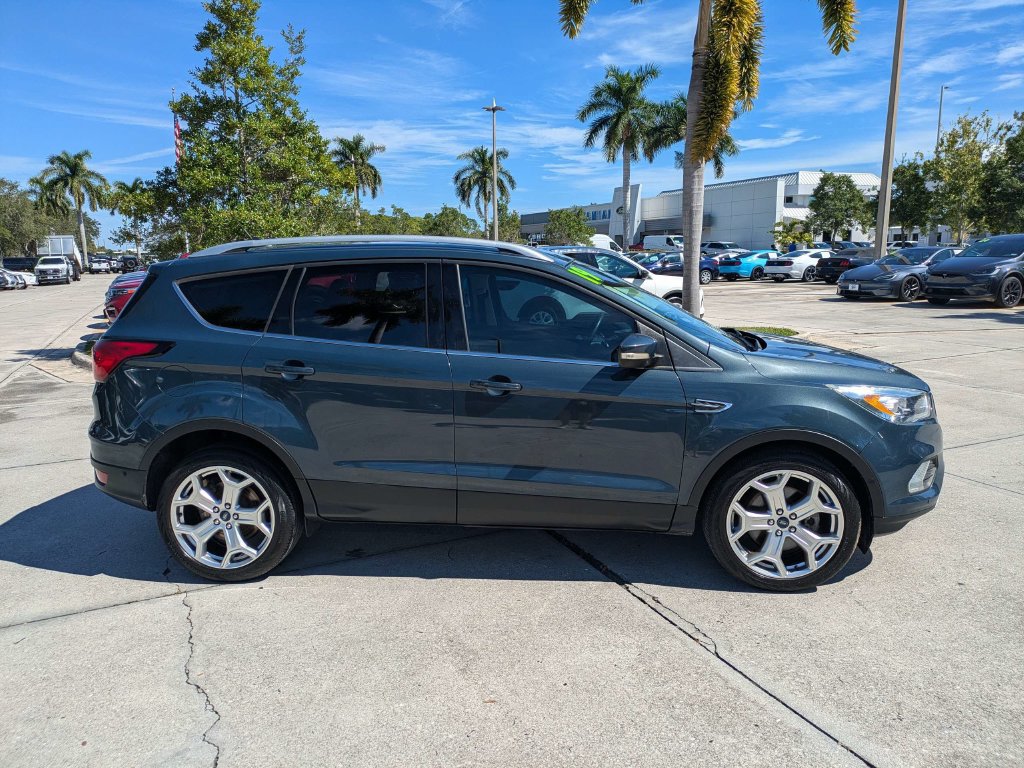 Used 2019 Ford Escape Titanium FWD image 5