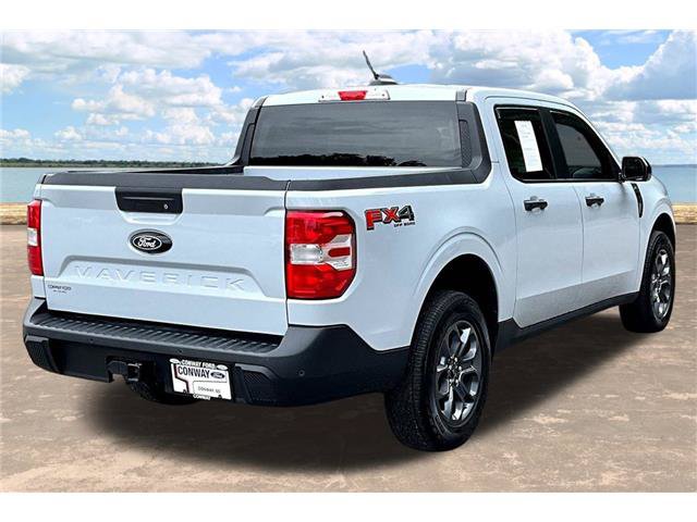 Certified 2025 Ford Maverick XLT w/ XLT Luxury Package AWD/4WD image 8