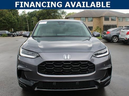 Used 2023 Honda HR-V EX-L image 3