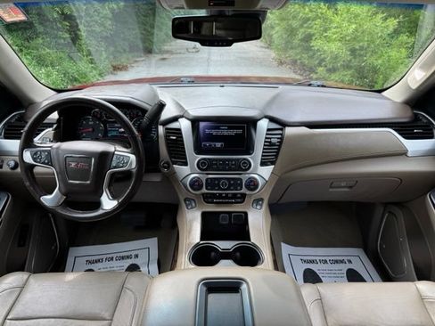 Used 2018 GMC Yukon SLT AWD/4WD image 24