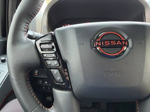 Used 2025 Nissan Frontier PRO-4X w/ Pro Premium Package AWD/4WD image 12