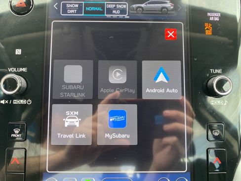 Used 2025 Subaru Outback Onyx Edition XT AWD/4WD image 19