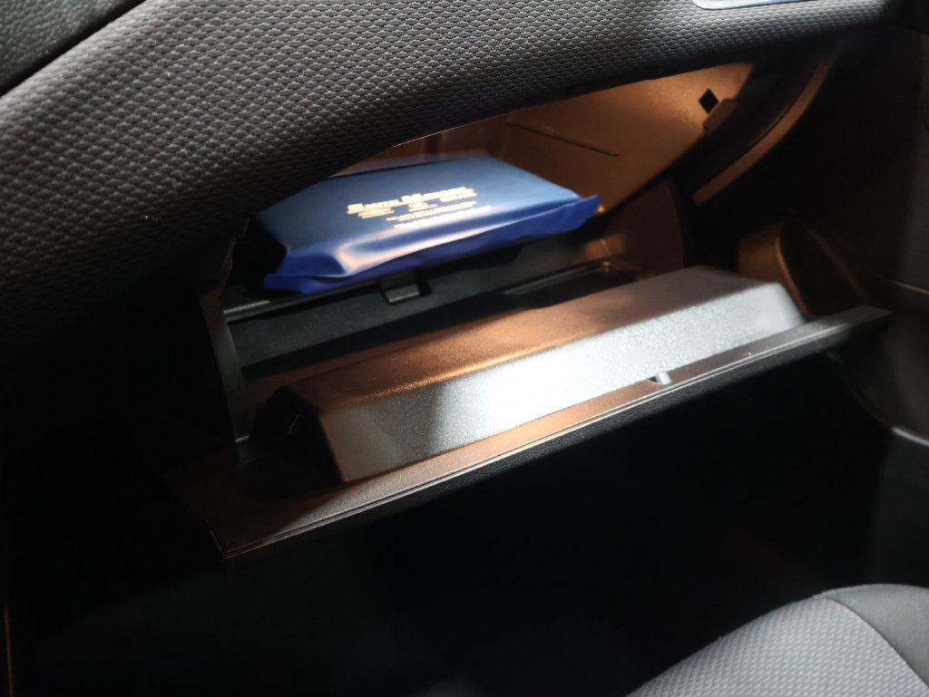Used 2017 Chevrolet Cruze LT w/ Sun And Sound Package FWD image 37
