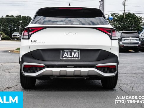 Used 2025 Kia Sportage LX FWD image 13