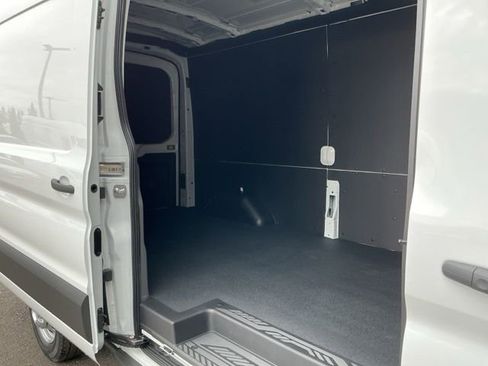 New 2026 Ford Transit 250 148 Medium Roof Extended AWD image 8