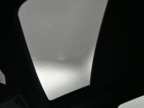 Used 2024 Cadillac XT6 Premium Luxury image 18