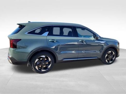 New 2026 Kia Sorento EX AWD/4WD image 2