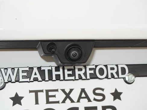 Used 2025 GMC Yukon Denali image 30