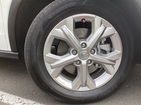 Used 2024 Honda HR-V LX image 5