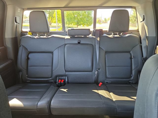 Used 2025 GMC Sierra 3500 SLT w/ SLT Premium Package AWD/4WD image 30