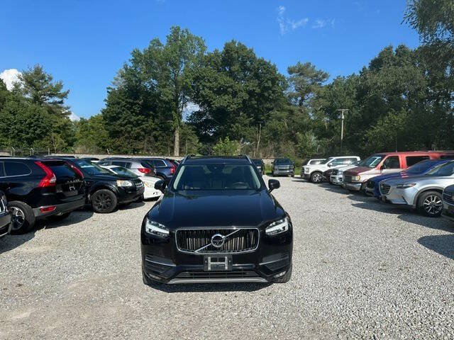 Used 2016 Volvo XC90 T6 Momentum w/ Momentum Plus Package AWD/4WD image 2