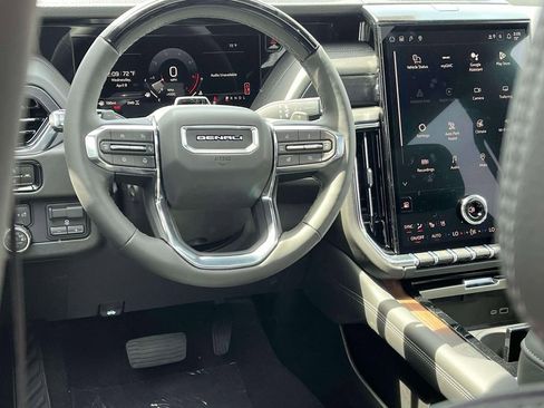 New 2026 GMC Yukon XL Denali w/ Denali Reserve Package AWD/4WD image 12