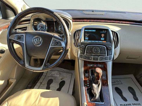 Used 2012 Buick LaCrosse Premium image 20