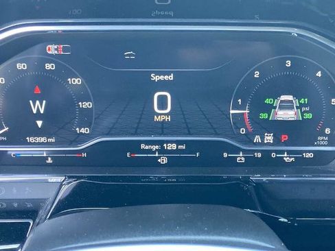 New 2025 GMC Sierra 1500 Elevation w/ Preferred Package AWD/4WD image 7