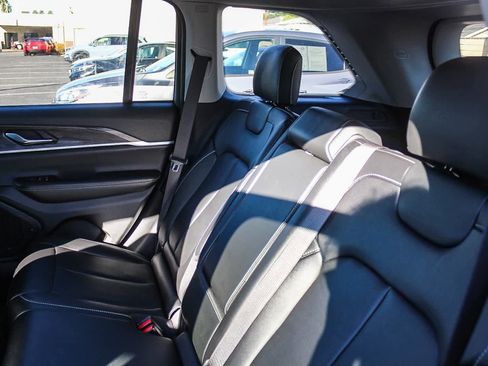 Used 2023 Jeep Grand Cherokee Limited w/ Trailer Tow Prep Group (B) image 26