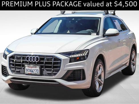 Used 2023 Audi Q8 Premium Plus w/ Premium Plus Package AWD/4WD image 3